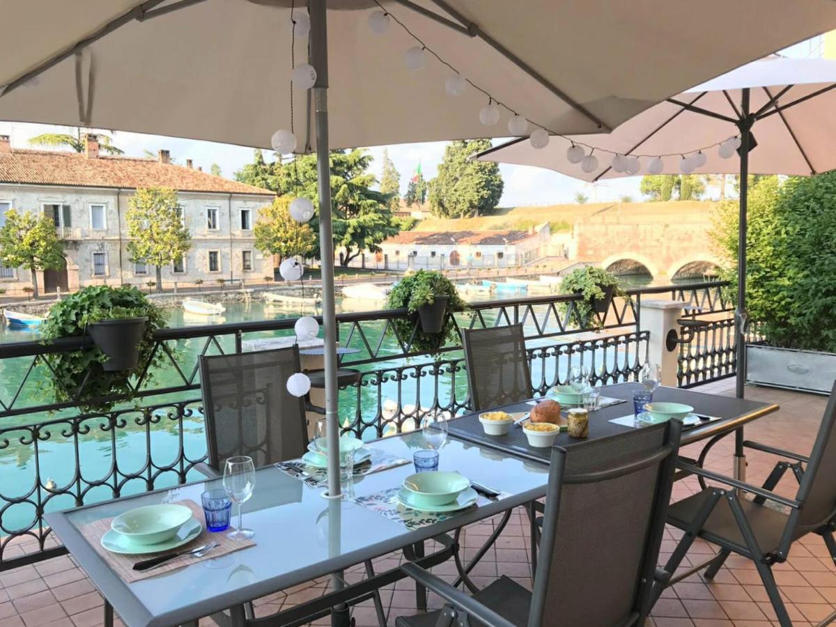 Fiori Sull'Acqua Apartments Пескьера-дель-Гарда Экстерьер фото