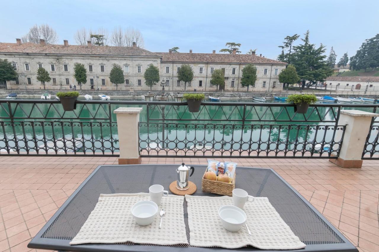 Fiori Sull'Acqua Apartments Пескьера-дель-Гарда Экстерьер фото