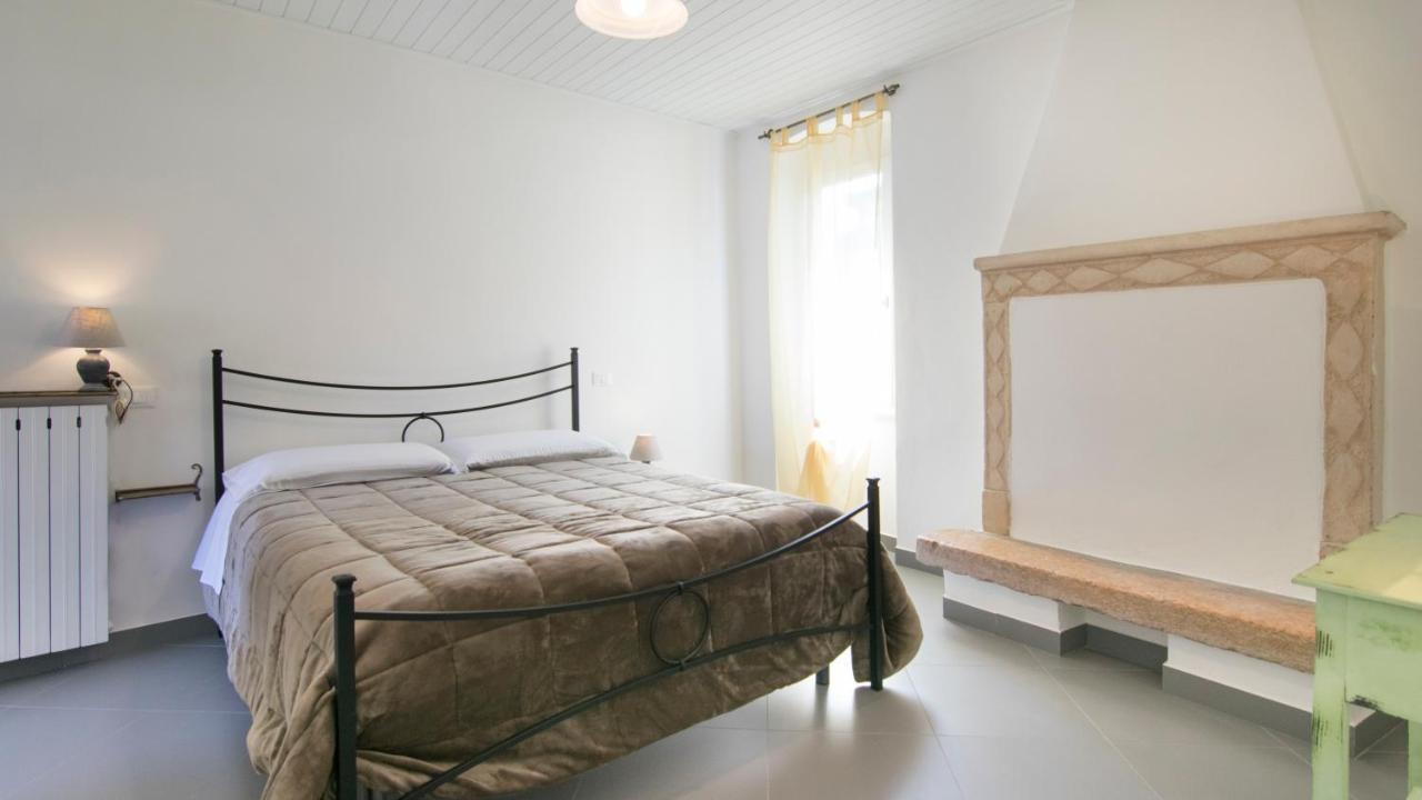 Fiori Sull'Acqua Apartments Пескьера-дель-Гарда Экстерьер фото