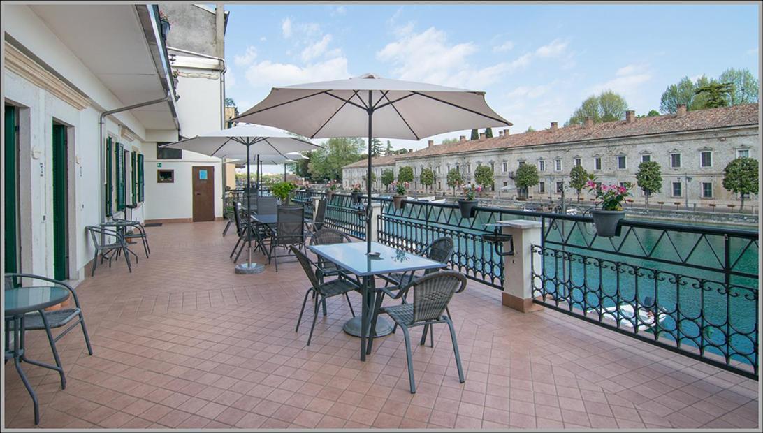 Fiori Sull'Acqua Apartments Пескьера-дель-Гарда Экстерьер фото