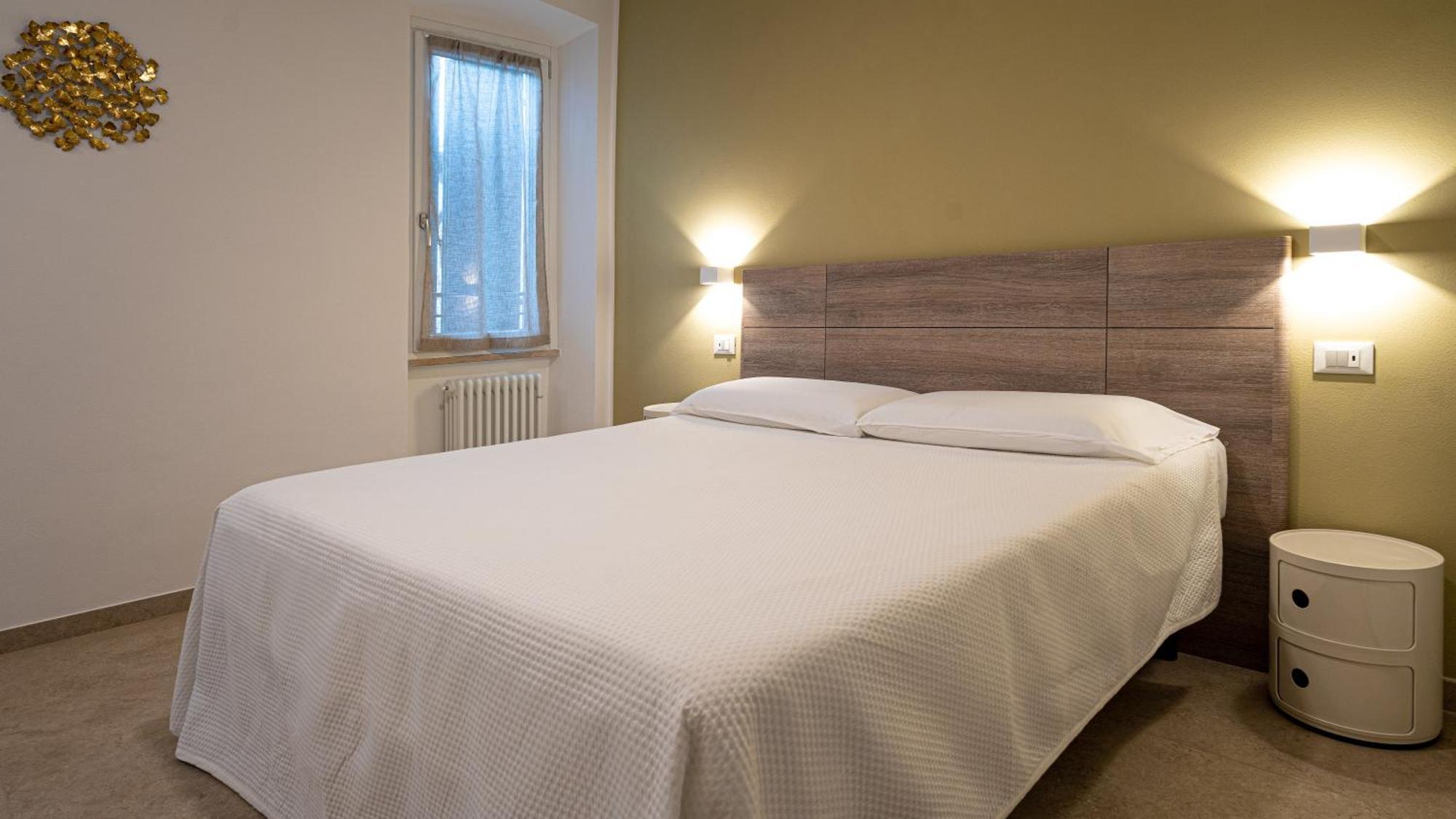Fiori Sull'Acqua Apartments Пескьера-дель-Гарда Экстерьер фото